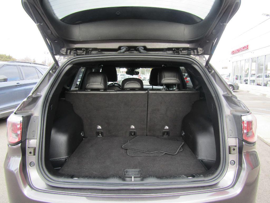 used 2022 Jeep Compass car, priced at $18,995