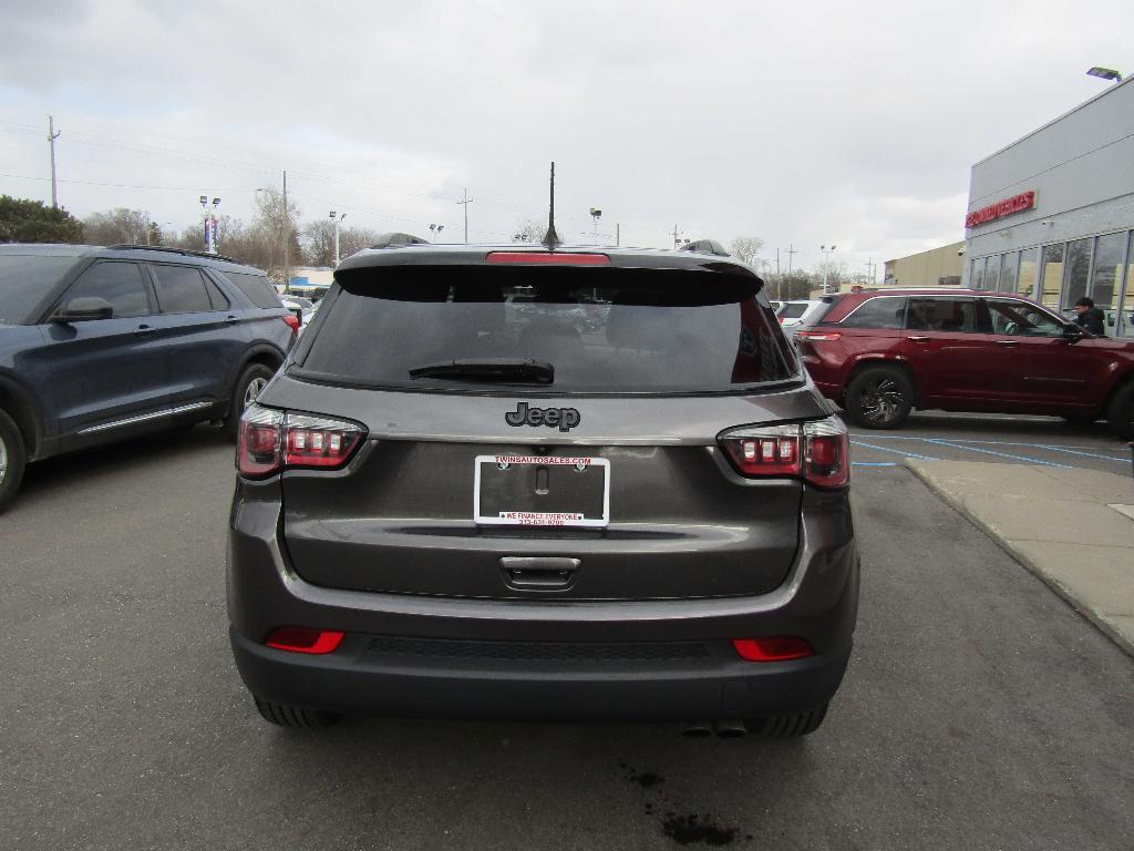 used 2022 Jeep Compass car, priced at $18,995