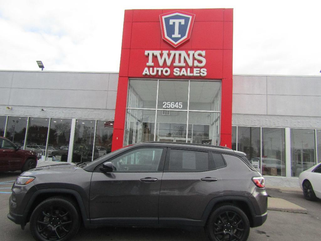 used 2022 Jeep Compass car, priced at $18,995