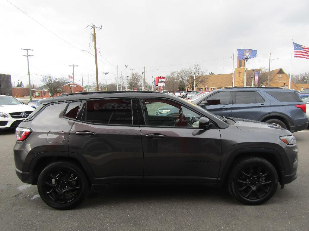 used 2022 Jeep Compass car, priced at $18,995