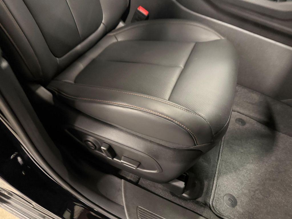 new 2026 Jeep Cherokee car, priced at $40,500