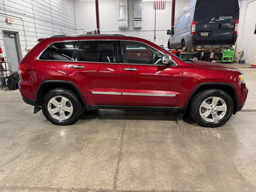used 2013 Jeep Grand Cherokee car, priced at $8,346