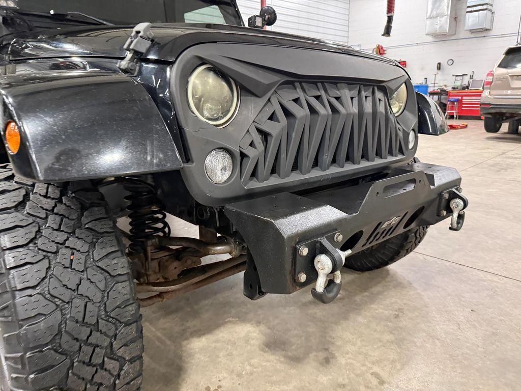 used 2015 Jeep Wrangler Unlimited car, priced at $13,538