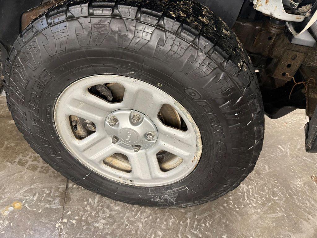 used 2009 Jeep Wrangler Unlimited car, priced at $5,995