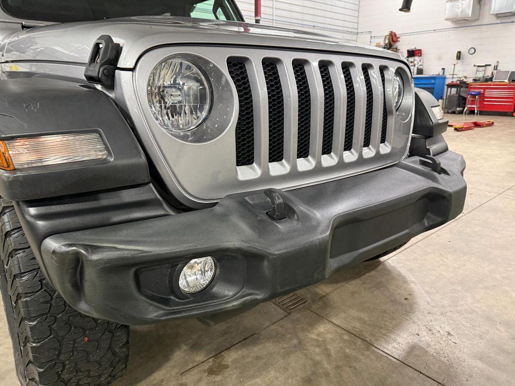 used 2021 Jeep Wrangler Unlimited car, priced at $34,887