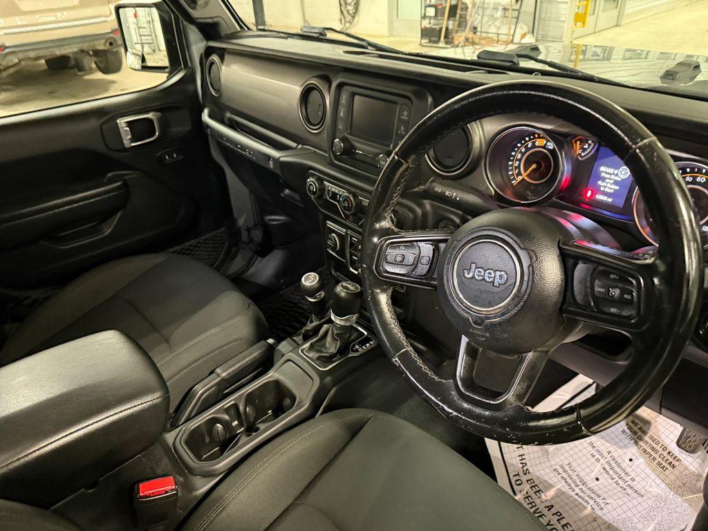 used 2021 Jeep Wrangler Unlimited car, priced at $34,887