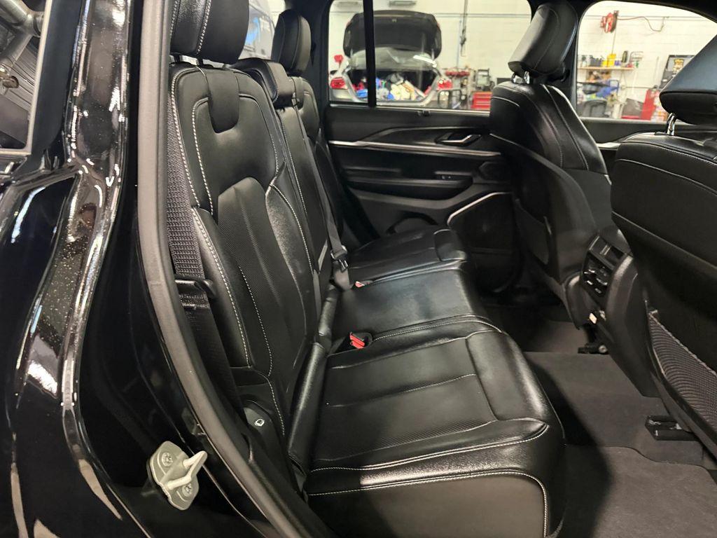 used 2024 Jeep Grand Cherokee car, priced at $35,283