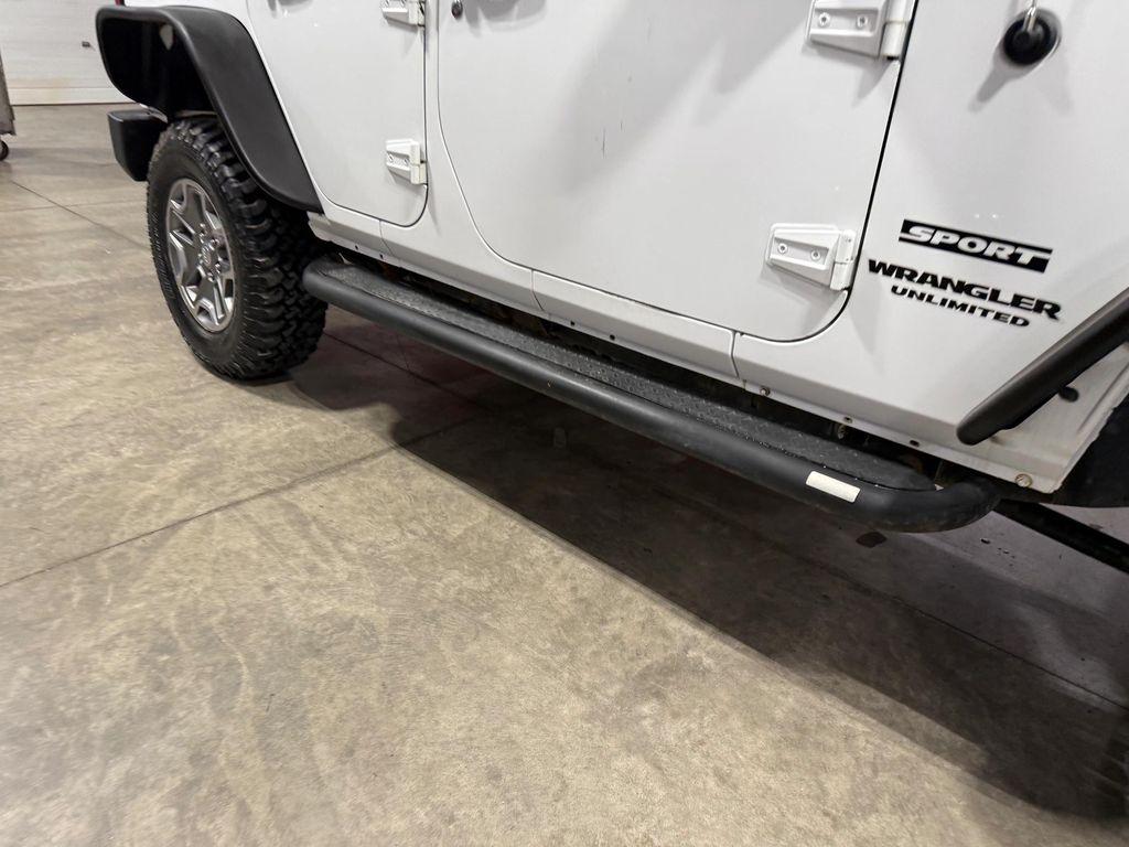 used 2013 Jeep Wrangler Unlimited car, priced at $17,500