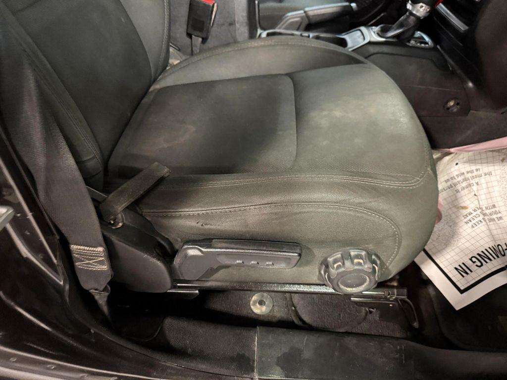 used 2021 Jeep Wrangler Unlimited car, priced at $29,882