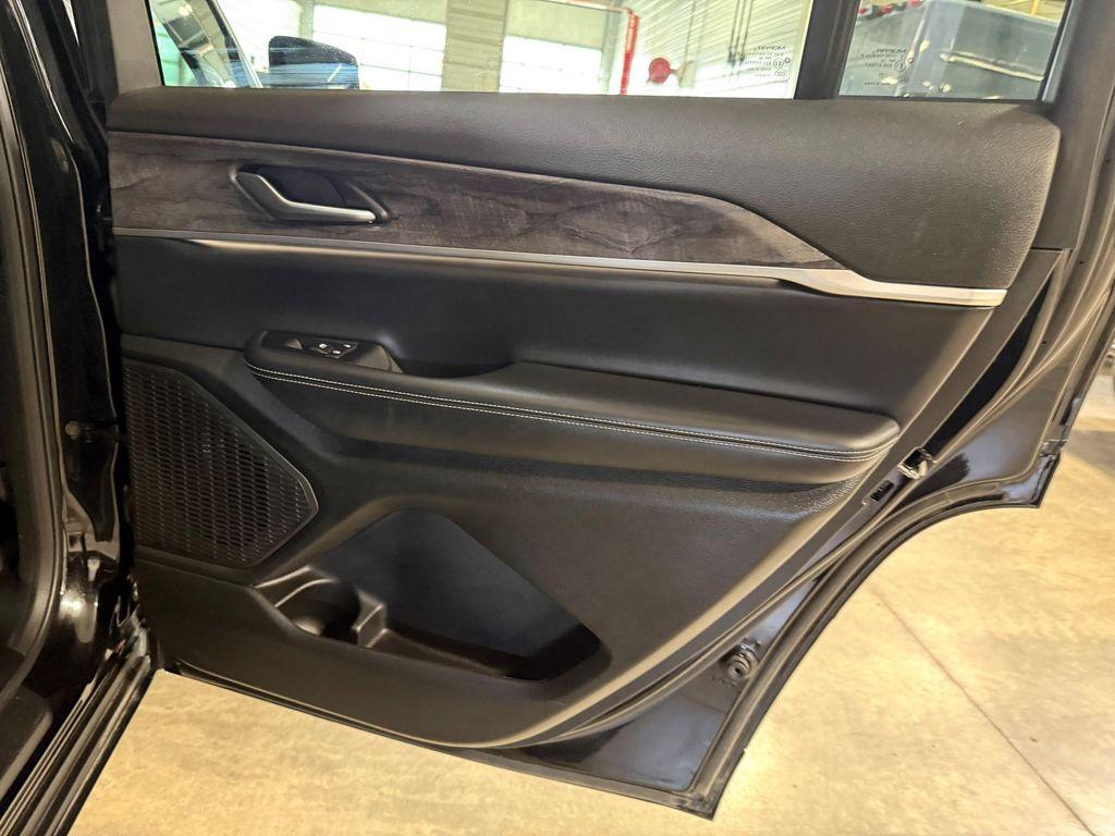 used 2025 Jeep Grand Cherokee L car, priced at $38,944