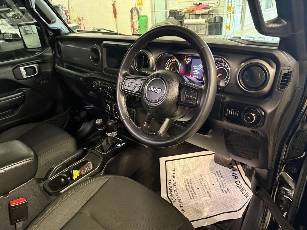 used 2022 Jeep Wrangler Unlimited car, priced at $34,834
