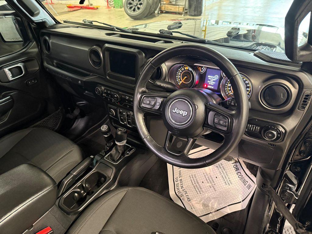 used 2022 Jeep Wrangler Unlimited car, priced at $34,834