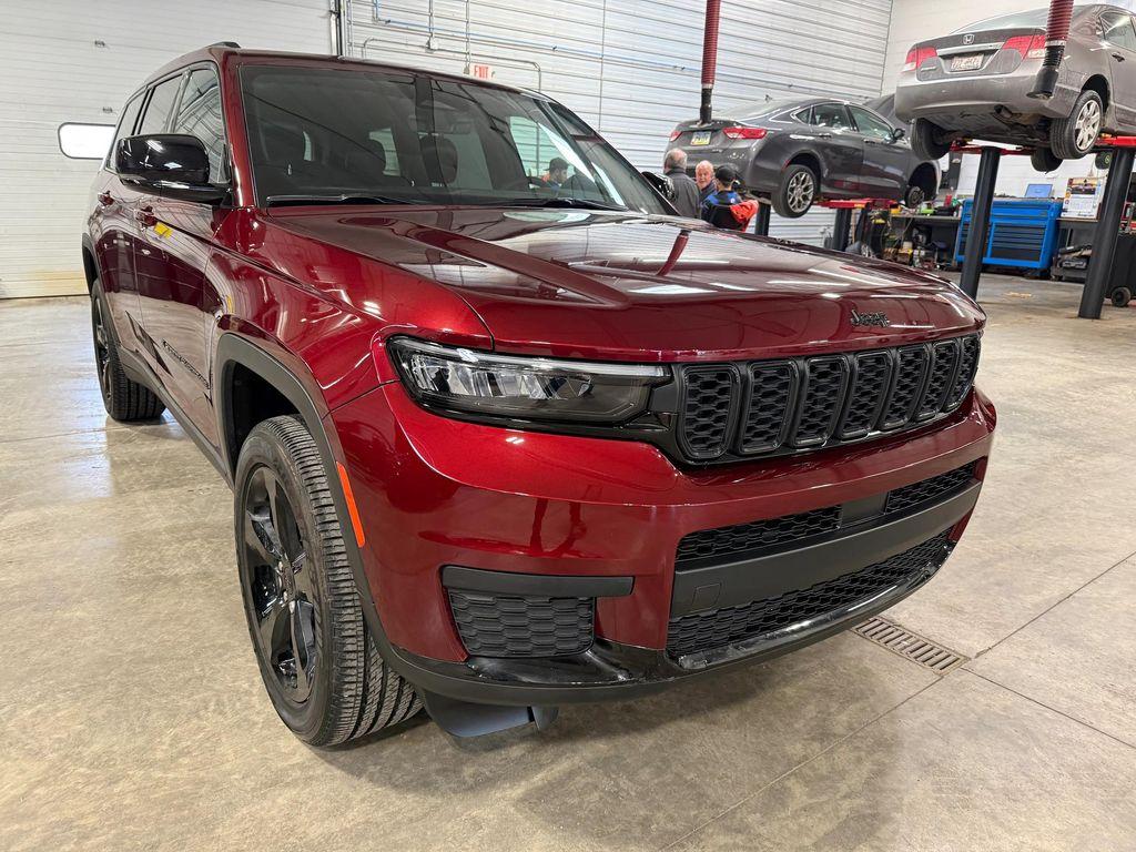 used 2025 Jeep Grand Cherokee L car, priced at $36,783