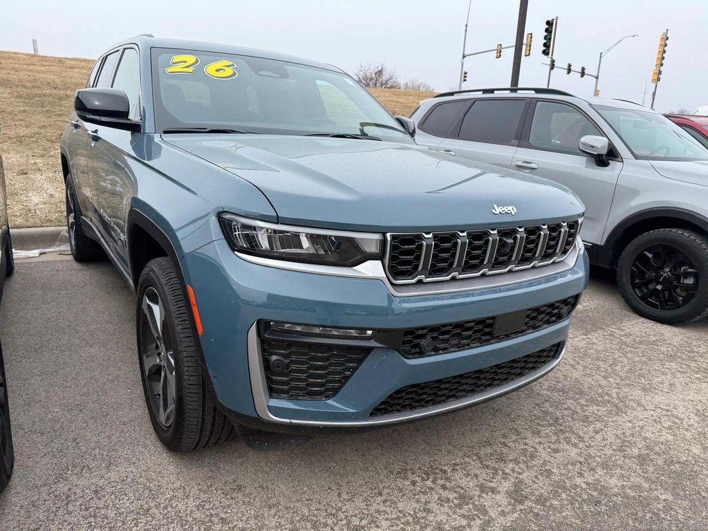 new 2026 Jeep Grand Cherokee car, priced at $51,910