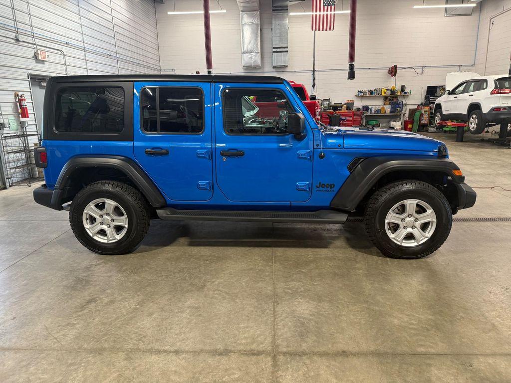 used 2022 Jeep Wrangler Unlimited car, priced at $31,743