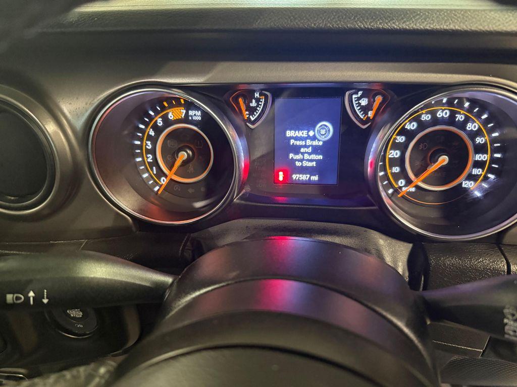 used 2022 Jeep Wrangler Unlimited car, priced at $31,743
