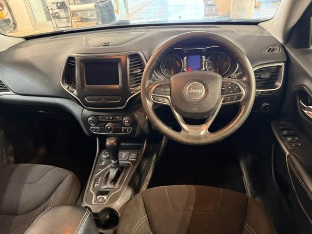used 2019 Jeep Cherokee car, priced at $18,947