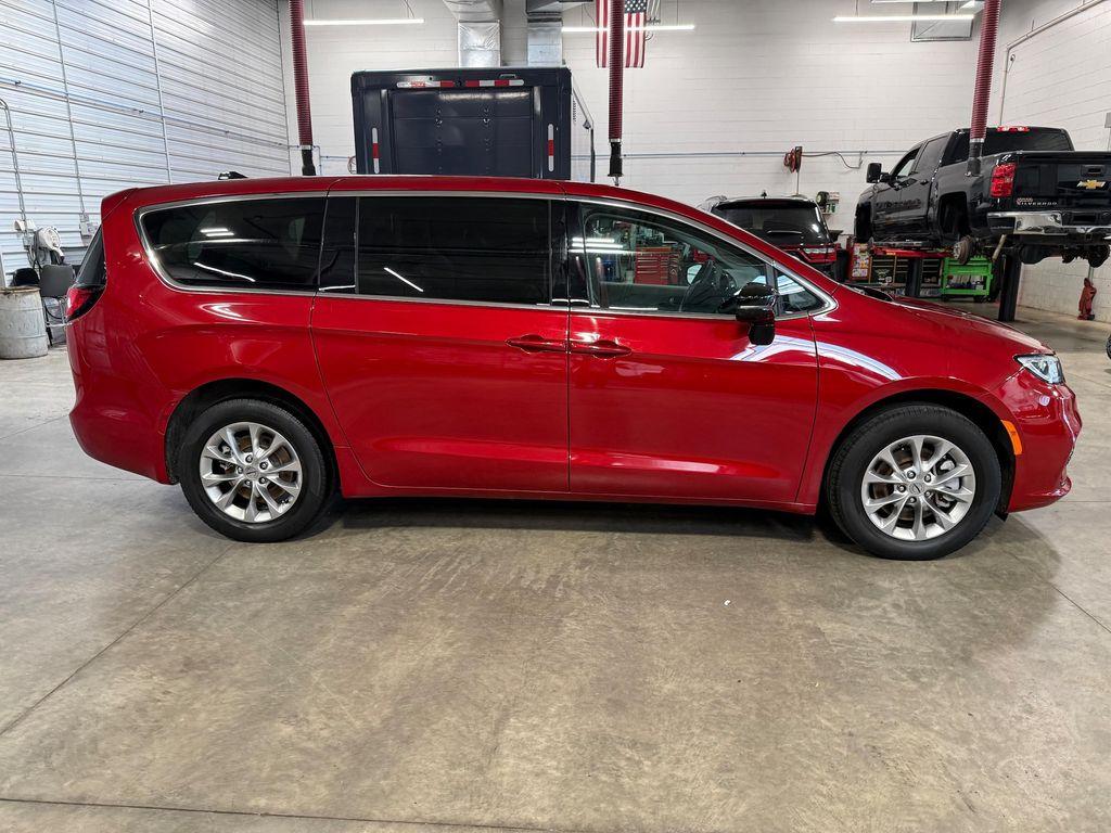 used 2024 Chrysler Pacifica car, priced at $31,953
