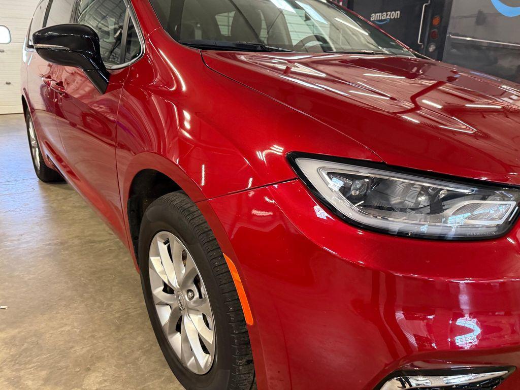 used 2024 Chrysler Pacifica car, priced at $31,953