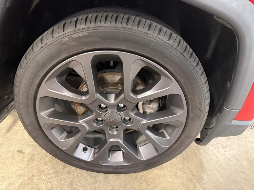 used 2021 Jeep Compass car, priced at $15,884