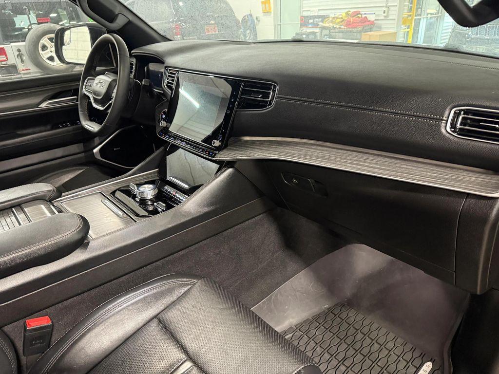 used 2024 Jeep Wagoneer car, priced at $55,564