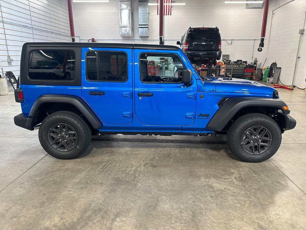 new 2026 Jeep Wrangler car, priced at $53,605