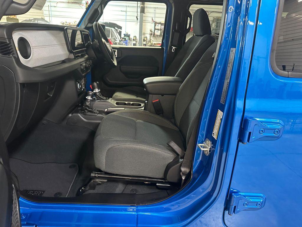 new 2026 Jeep Wrangler car, priced at $53,605