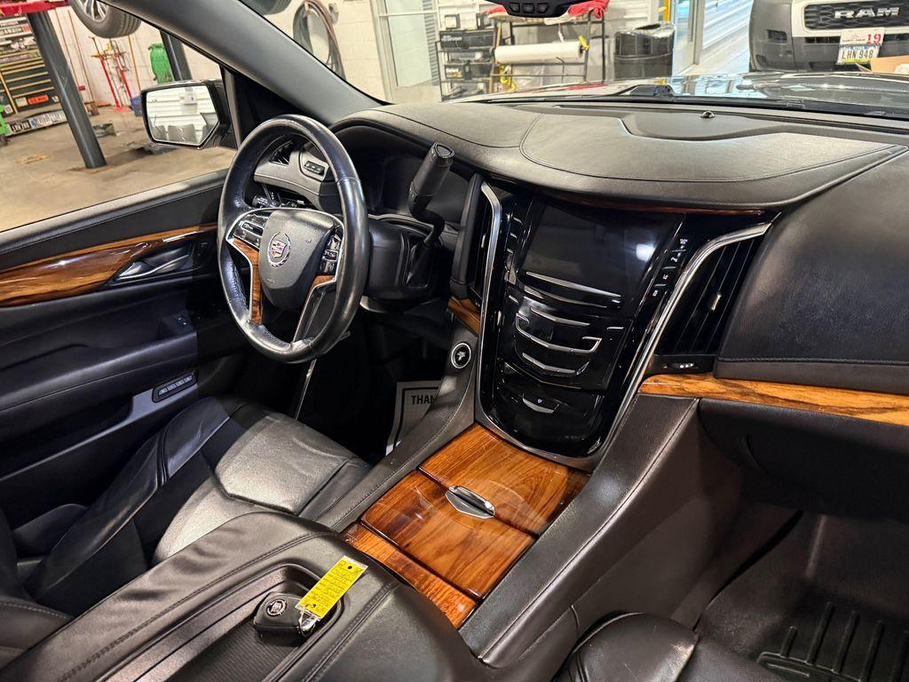 used 2015 Cadillac Escalade car, priced at $22,744