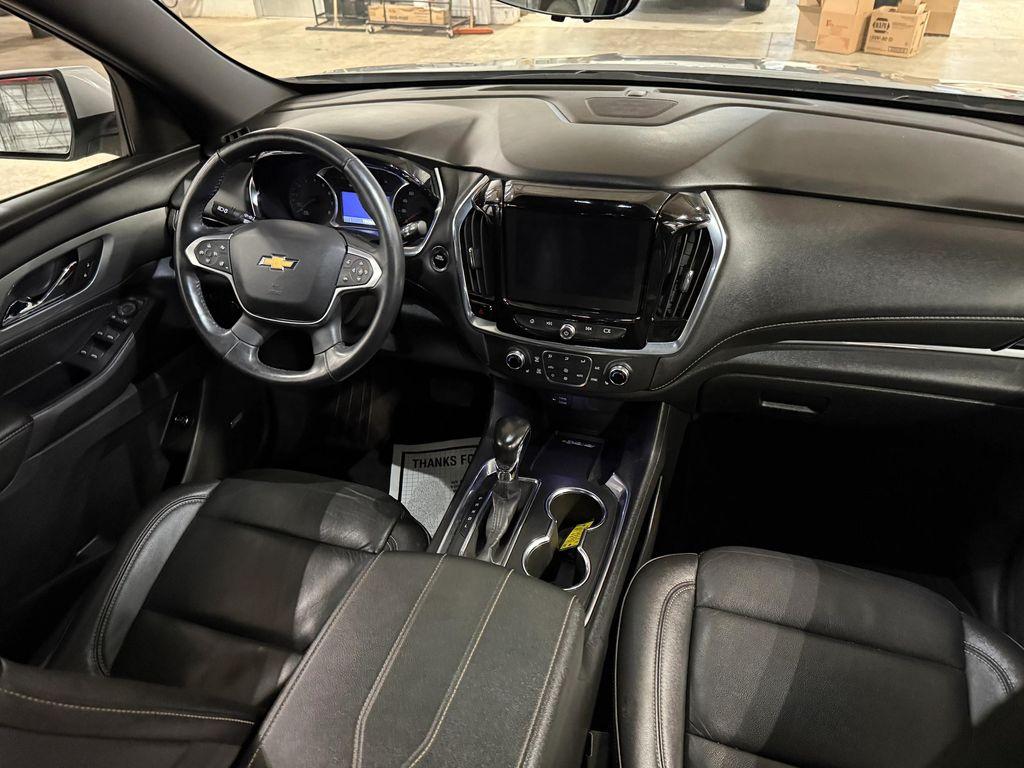 used 2022 Chevrolet Traverse car, priced at $22,756