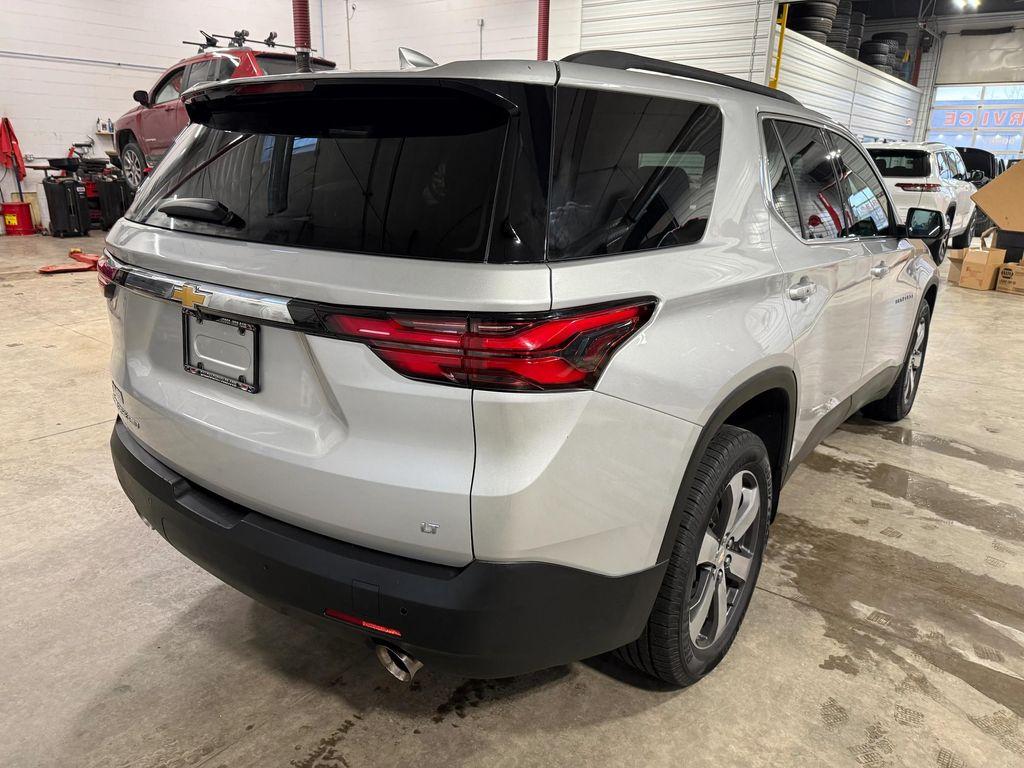 used 2022 Chevrolet Traverse car, priced at $22,756