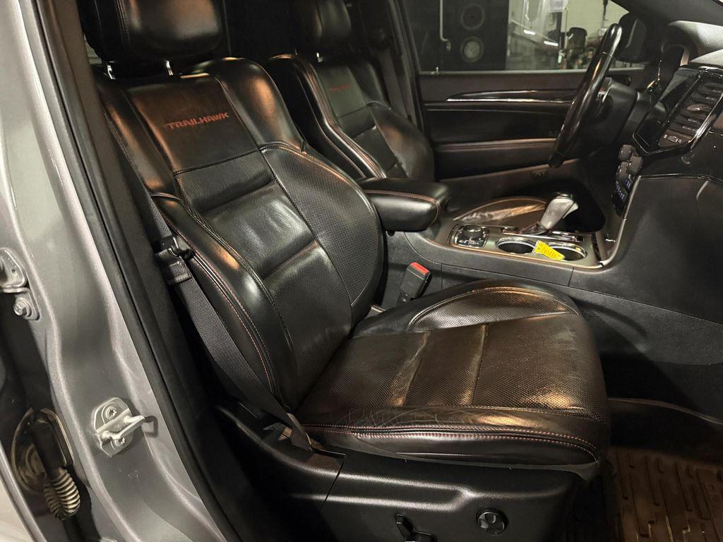 used 2020 Jeep Grand Cherokee car, priced at $16,914