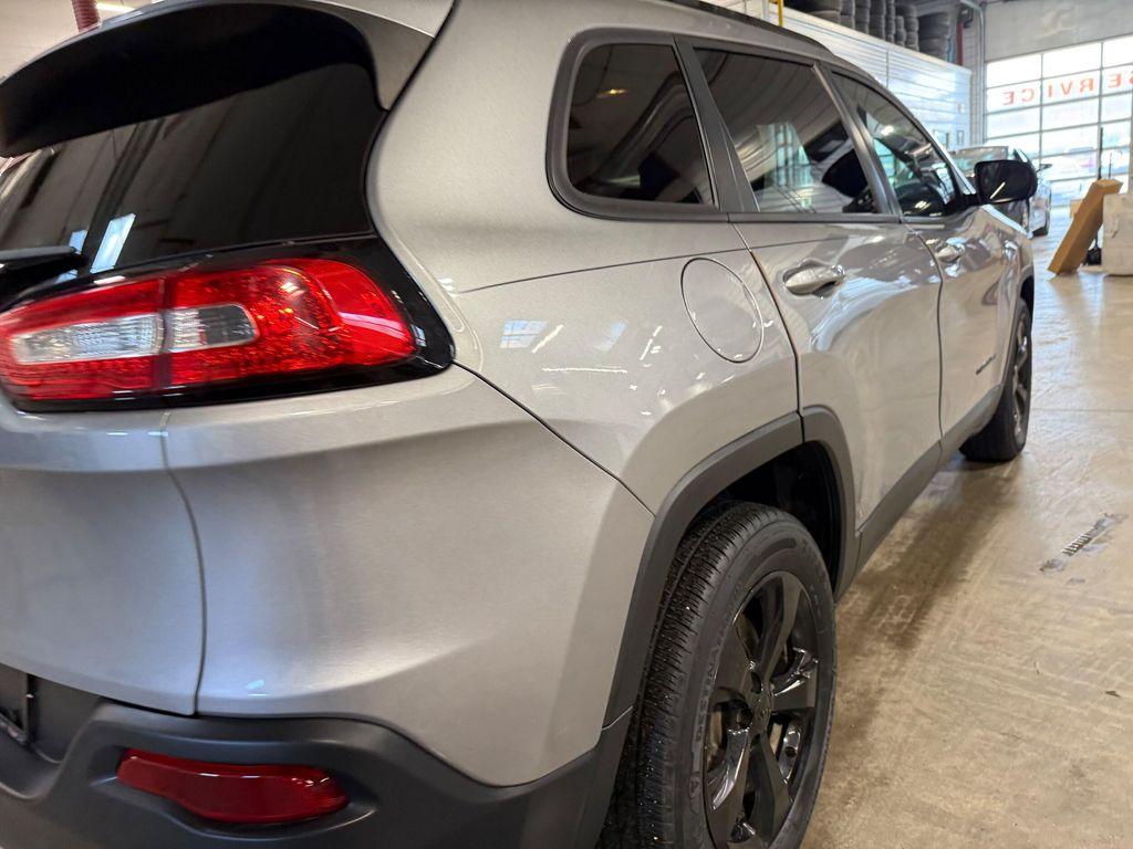 used 2016 Jeep Cherokee car, priced at $12,256