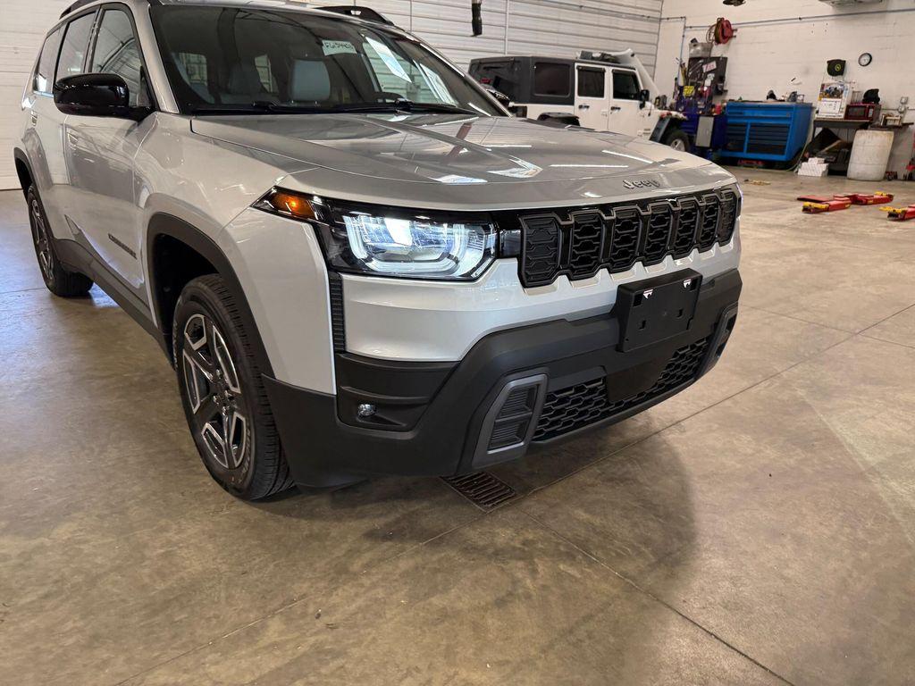 new 2026 Jeep Cherokee car, priced at $40,500