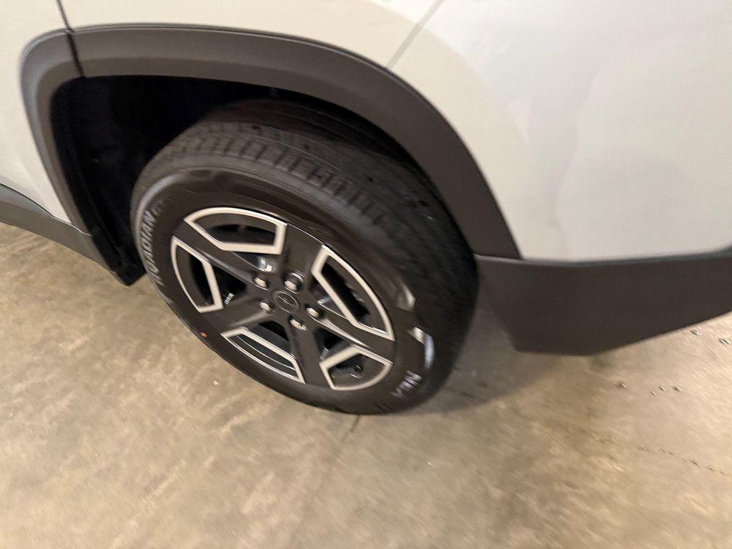 new 2026 Jeep Cherokee car, priced at $40,500