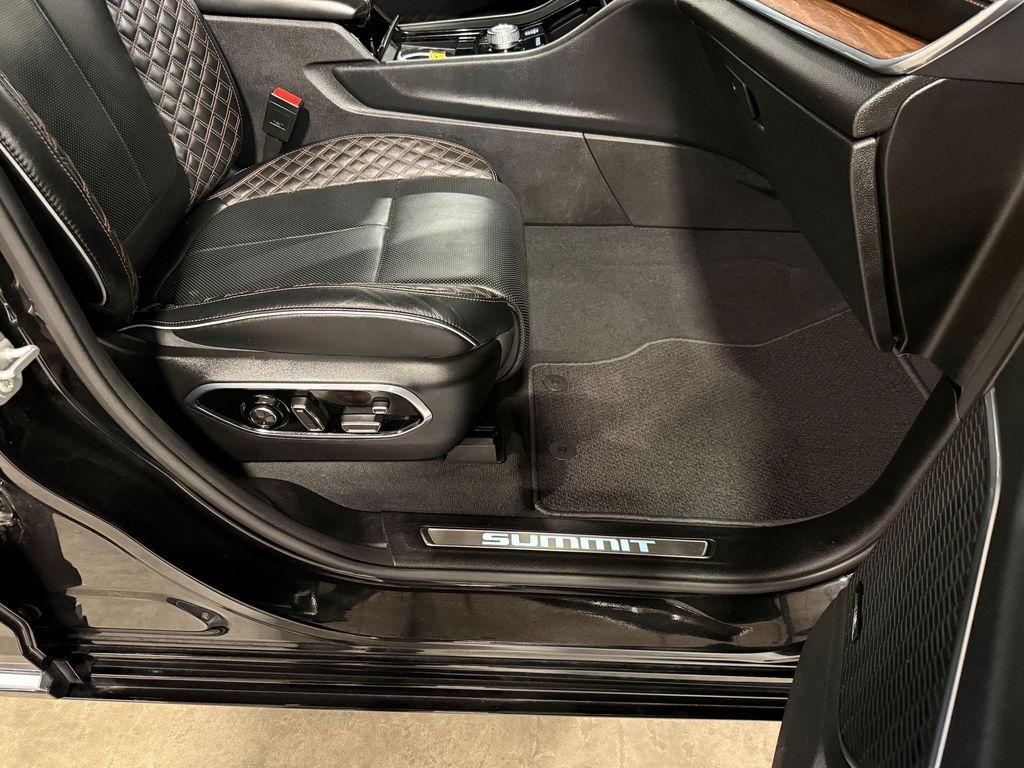 used 2025 Jeep Grand Cherokee L car, priced at $49,143