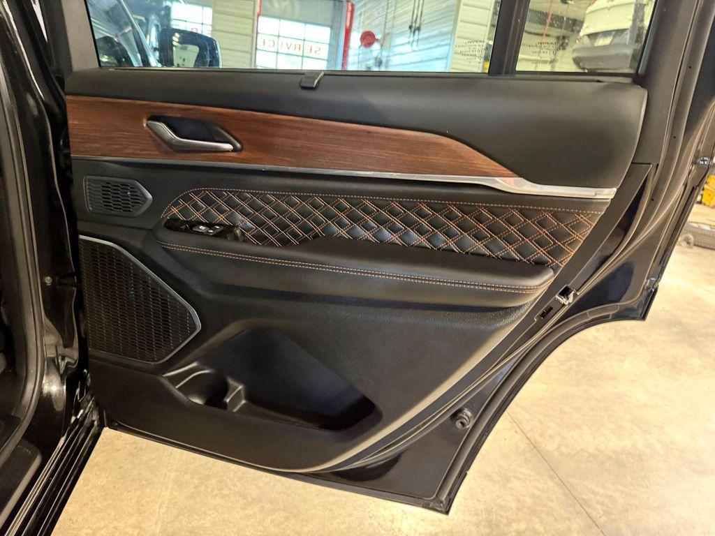 used 2025 Jeep Grand Cherokee L car, priced at $49,143