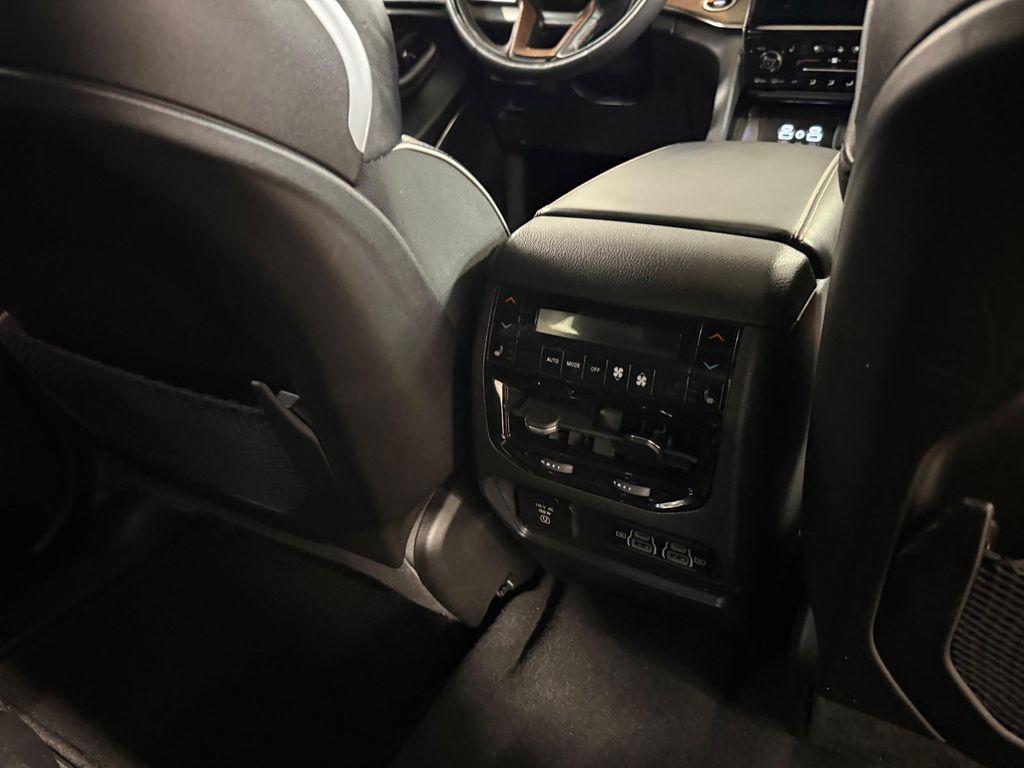 used 2025 Jeep Grand Cherokee L car, priced at $49,143