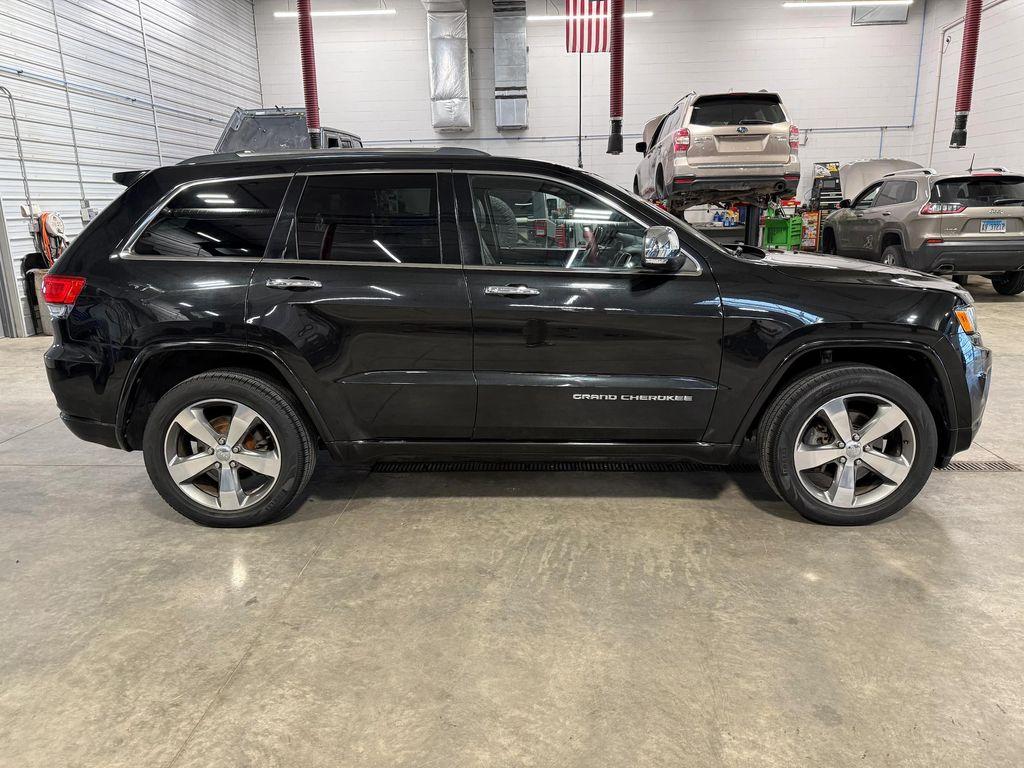 used 2016 Jeep Grand Cherokee car, priced at $15,316