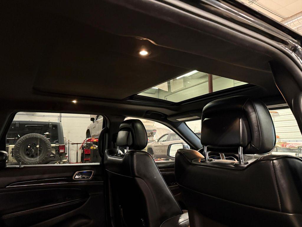 used 2016 Jeep Grand Cherokee car, priced at $15,316