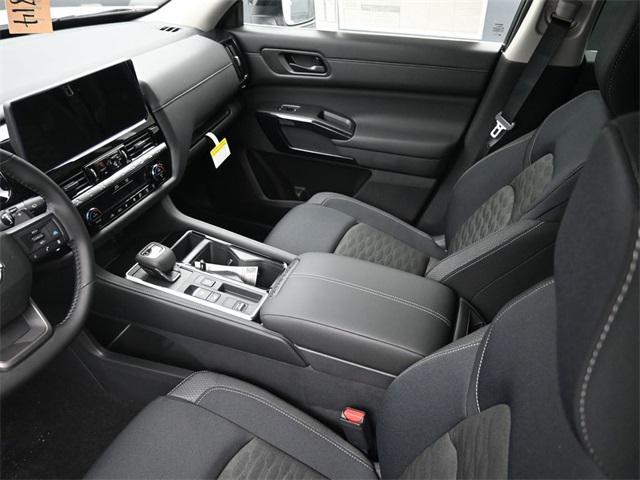 new 2026 Nissan Pathfinder car, priced at $37,723