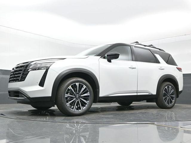 new 2026 Nissan Pathfinder car, priced at $49,634