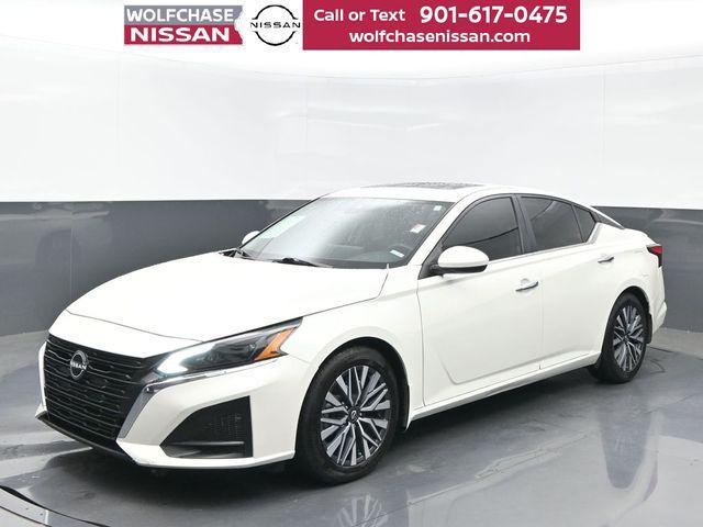 used 2023 Nissan Altima car, priced at $19,598