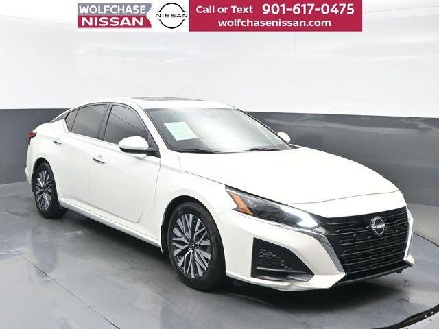 used 2023 Nissan Altima car, priced at $19,598