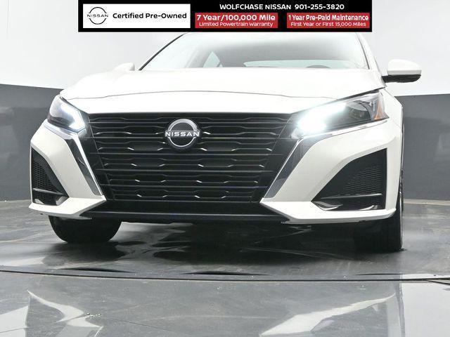 used 2025 Nissan Altima car, priced at $30,999