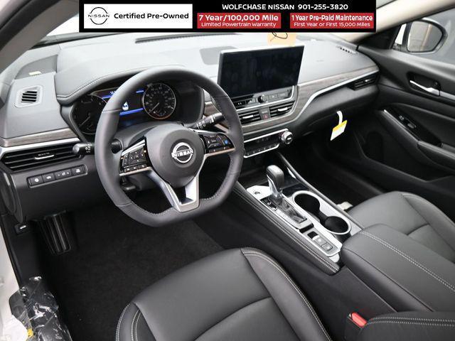 used 2025 Nissan Altima car, priced at $30,999