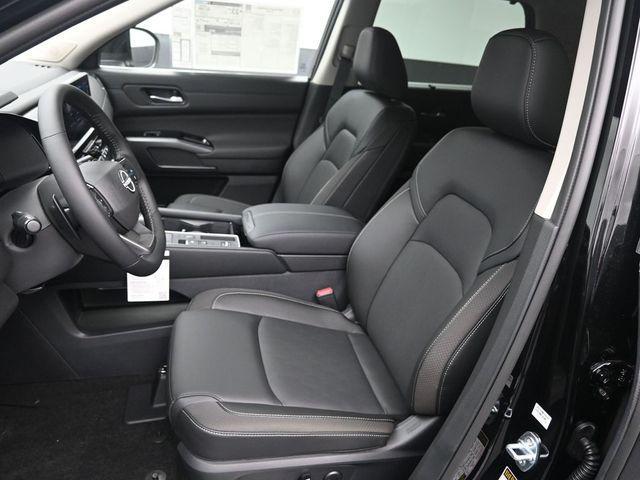new 2026 Nissan Pathfinder car, priced at $41,881