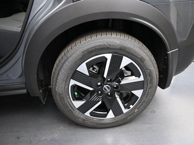 new 2026 Nissan Kicks car, priced at $28,536