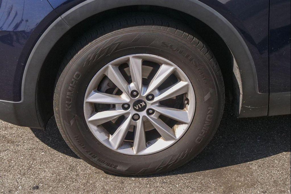 used 2020 Kia Sorento car, priced at $12,981