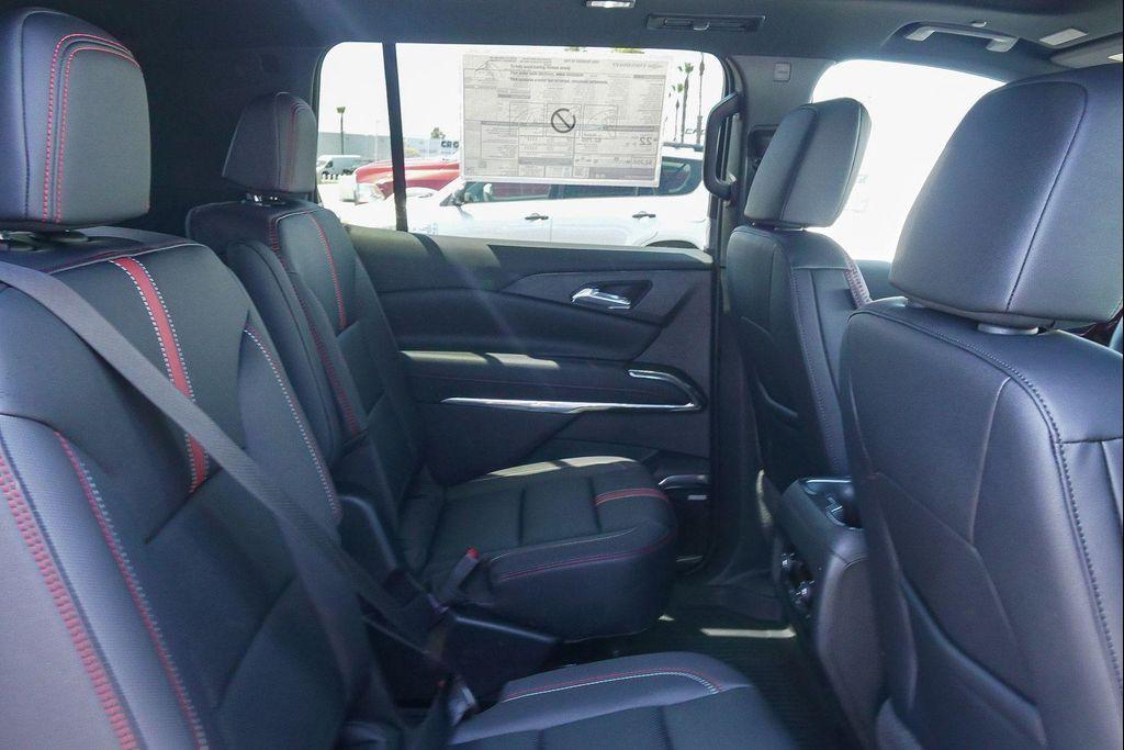 new 2026 Chevrolet Traverse car, priced at $58,365