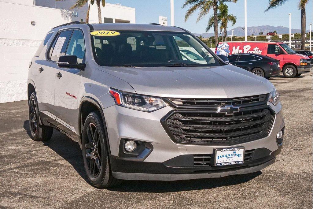 used 2019 Chevrolet Traverse car, priced at $19,381